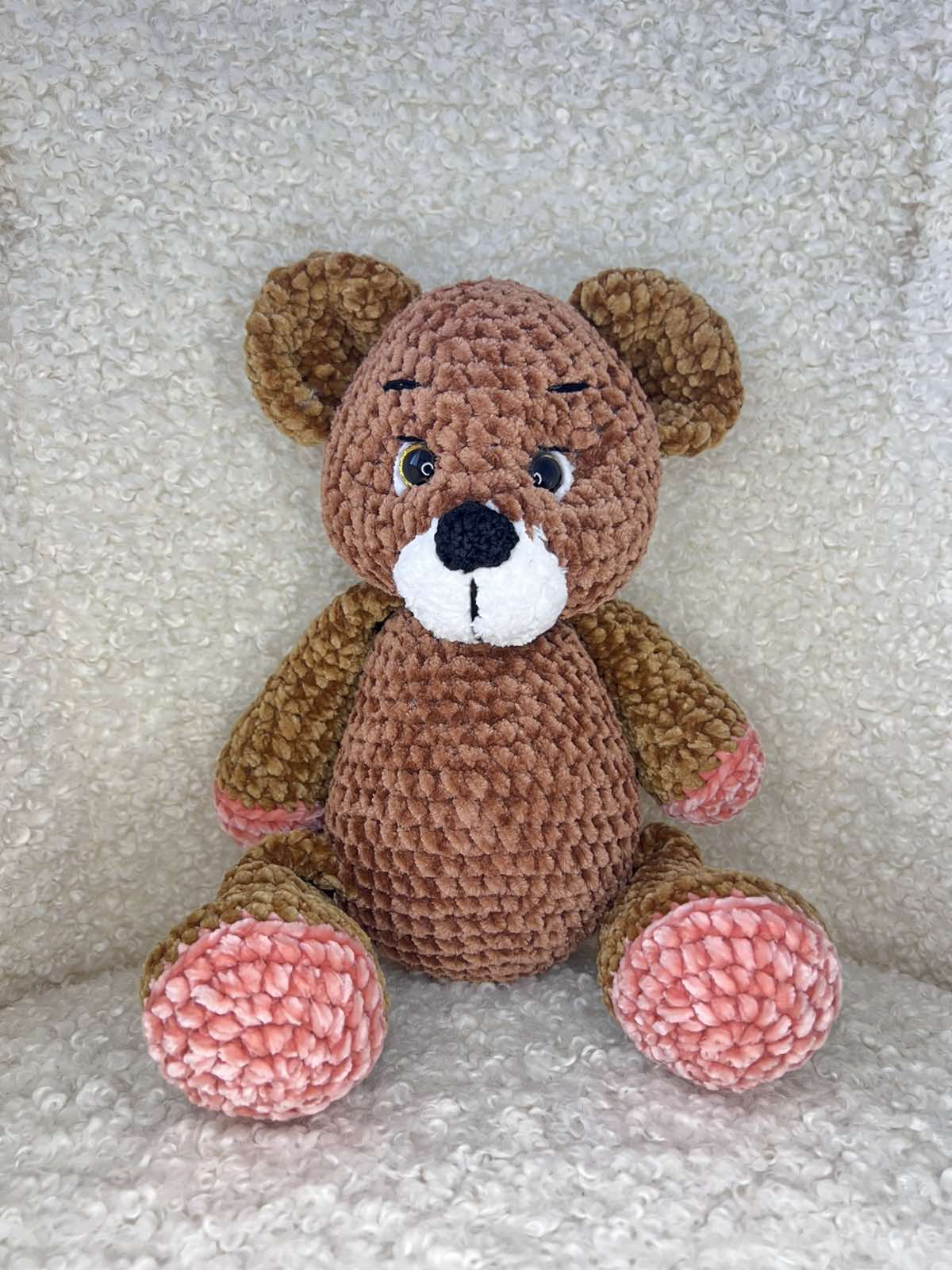 Rankų darbo žaislas ,,Meškutis"